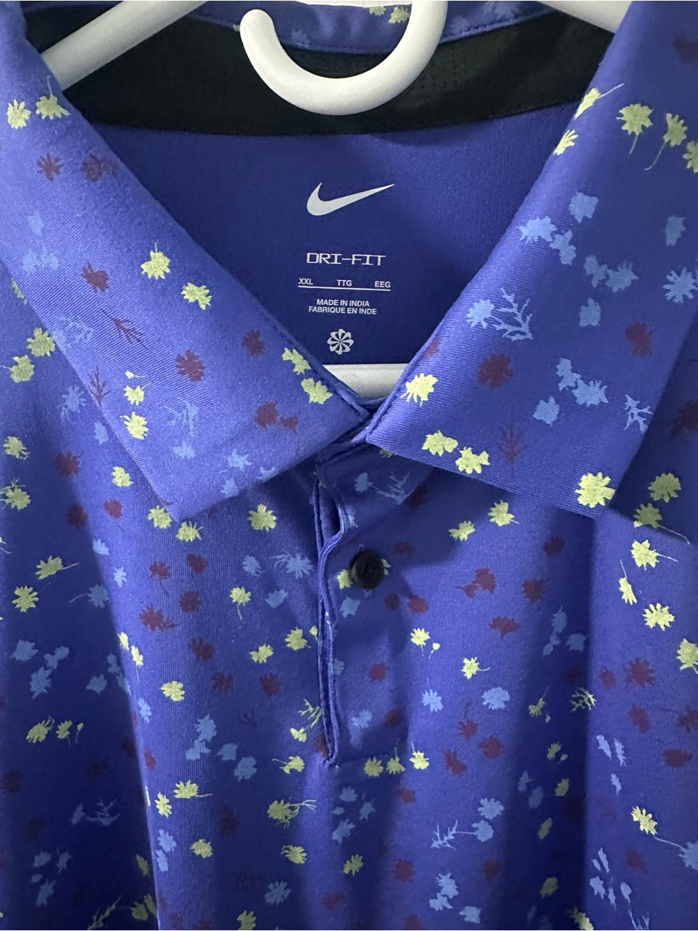 Bundle Consisting of 2 Nike Men’s Golf Dri Fit Polos - Picture 5 of 6